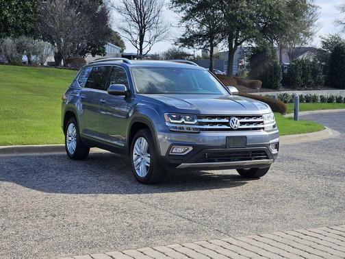 2018 Volkswagen Atlas 3.6L SEL Premium