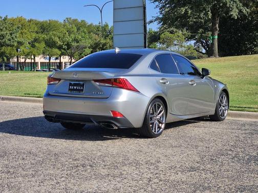 2019 Lexus IS 300 Base