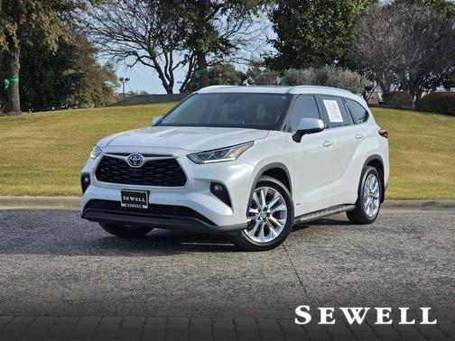 2022 Toyota Highlander Hybrid Limited