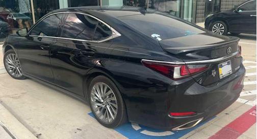 2022 Lexus ES 350 Ultra Luxury