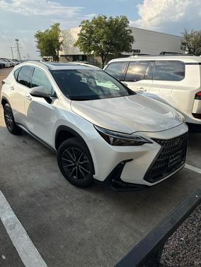 2024 Lexus NX 250 Premium