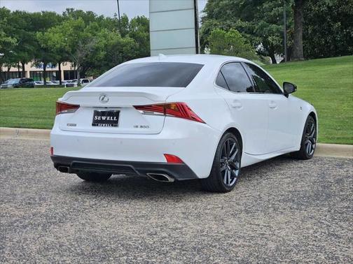2020 Lexus IS 300 Base