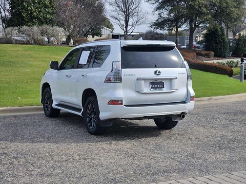 2022 Lexus GX 460 Premium