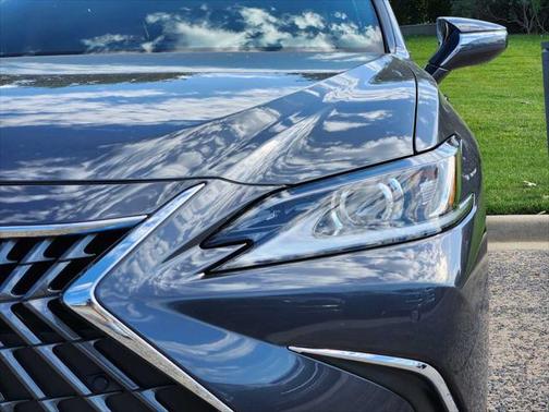 2024 Lexus ES 350 Base