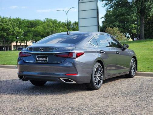 2024 Lexus ES 350 Base