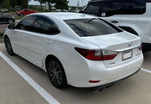 2017 Lexus ES 350 Base