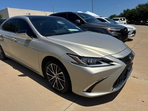 Moonbeam Beige Metallic 2023 Lexus ES 350 Base
