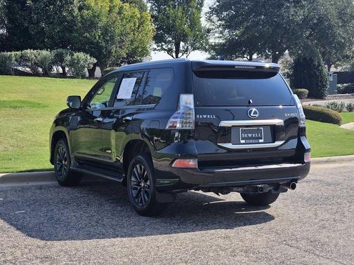 2022 Lexus GX 460 Premium