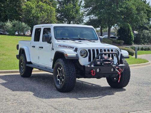 Bright White Clearcoat 2021 Jeep Gladiator Rubicon