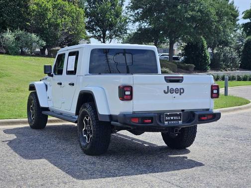 Bright White Clearcoat 2021 Jeep Gladiator Rubicon