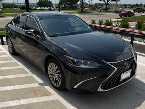 2022 Lexus ES 350 Ultra Luxury