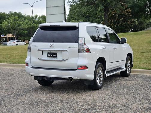 Starfire Pearl 2019 Lexus GX 460 Luxury