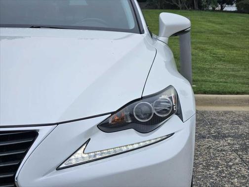 2016 Lexus IS 200t Base