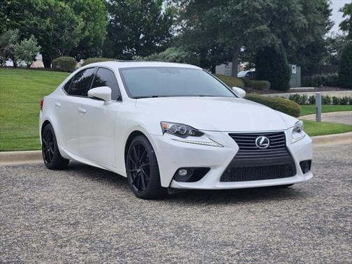 2016 Lexus IS 200t Base