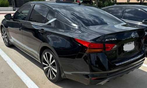 2022 Nissan Altima SR FWD