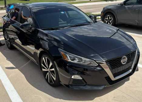 2022 Nissan Altima SR FWD