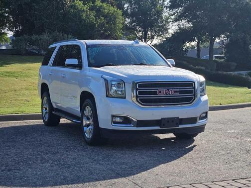 White Frost Tricoat 2019 GMC Yukon SLT Standard Edition