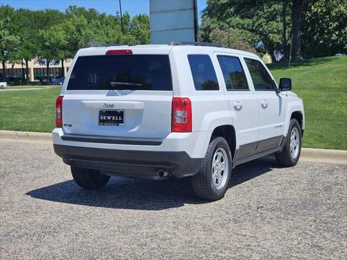 2016 Jeep Patriot Sport