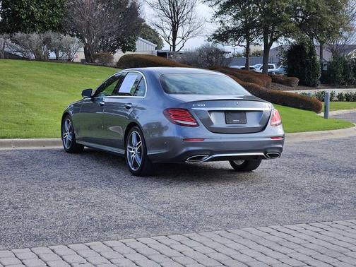 2018 Mercedes-Benz E-Class E 300