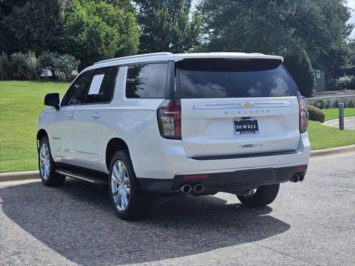 2022 Chevrolet Suburban 4WD High Country