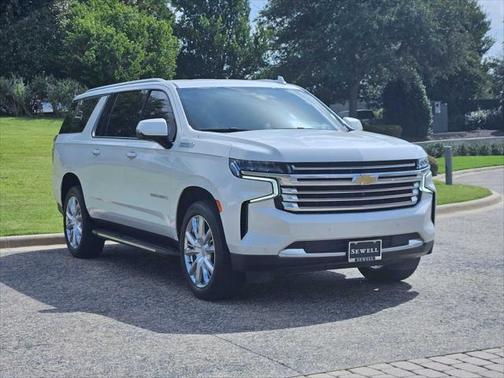 2022 Chevrolet Suburban 4WD High Country