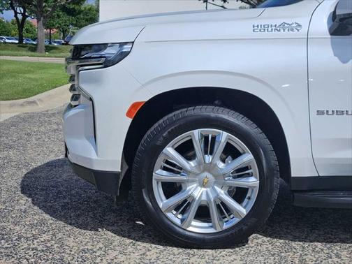 2022 Chevrolet Suburban 4WD High Country