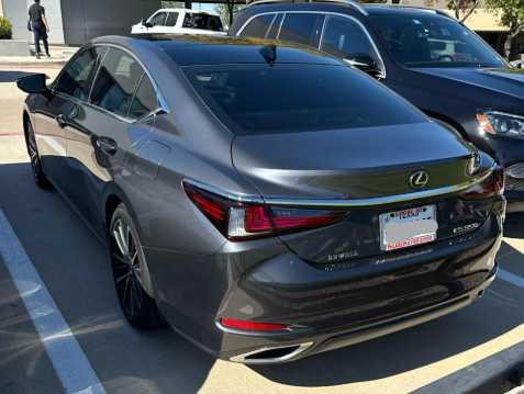 2022 Lexus ES 350 Base