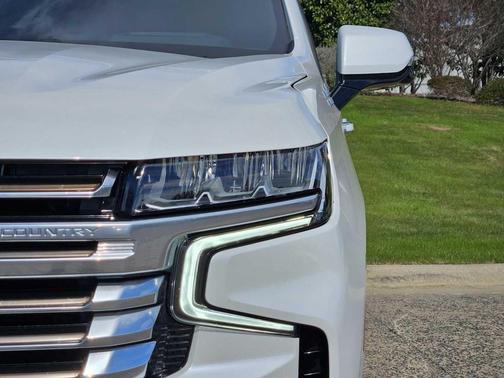2023 Chevrolet Tahoe 4WD High Country