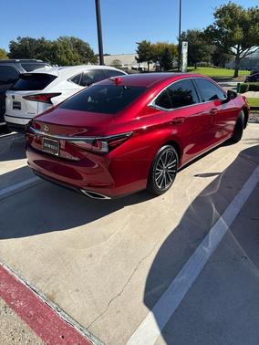 2024 Lexus ES 350 Base