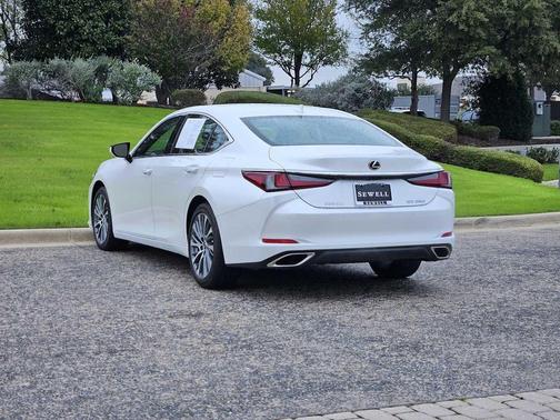 2020 Lexus ES 350 Luxury