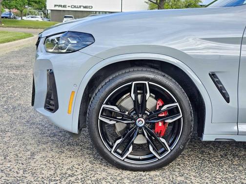 Brooklyn Grey Metallic 2023 BMW X4 M40i