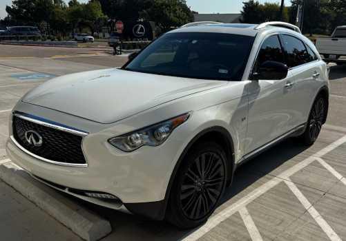 2017 INFINITI QX70 Base