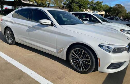 2019 BMW 540 540i