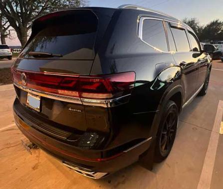 2024 Volkswagen Atlas 2.0T SEL Premium R-Line 4MOTION