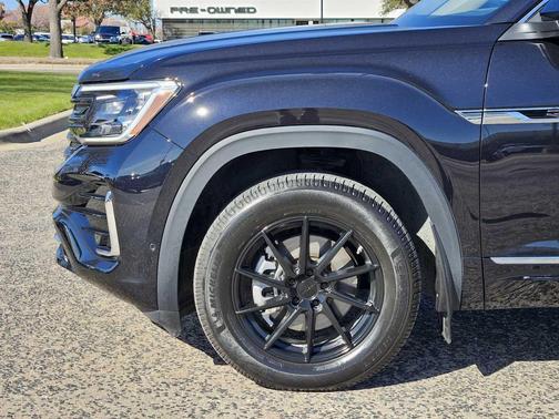 2024 Volkswagen Atlas 2.0T SEL Premium R-Line 4MOTION