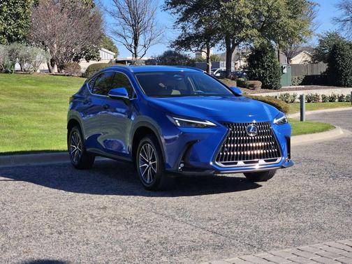 2025 Lexus NX 250 Premium