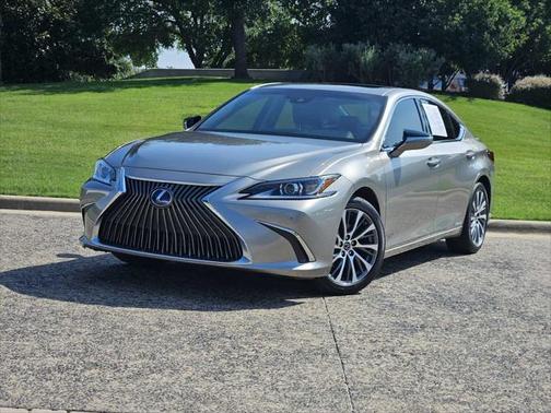 2021 Lexus ES 300h Base