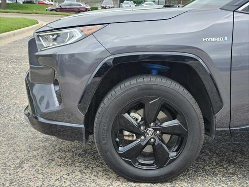 2019 Toyota RAV4 Hybrid SE