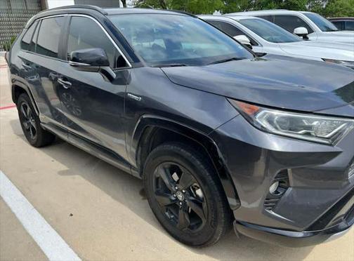 2019 Toyota RAV4 Hybrid SE