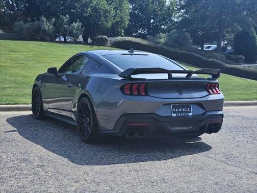 2024 Ford Mustang Dark Horse Fastback