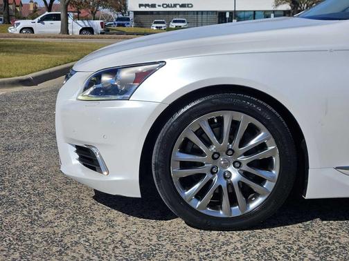 2016 Lexus LS 460 Base