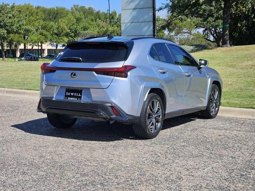 2023 Lexus UX 250h F Sport