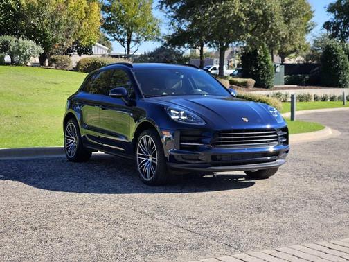 2019 Porsche Macan AWD