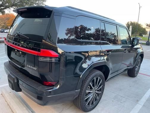2025 Lexus GX 550 Luxury+