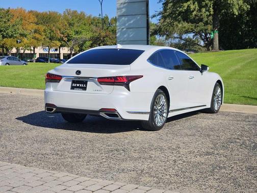 2024 Lexus LS 500 Base
