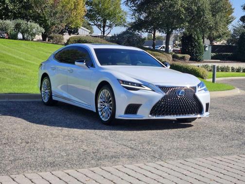 2024 Lexus LS 500 Base