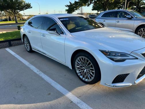 2024 Lexus LS 500 Base