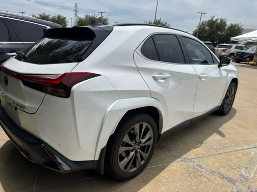 Ultra White w/Obsidian Roof 2024 Lexus UX 250h F Sport