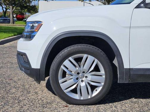 2019 Volkswagen Atlas 3.6L SE w/Technology
