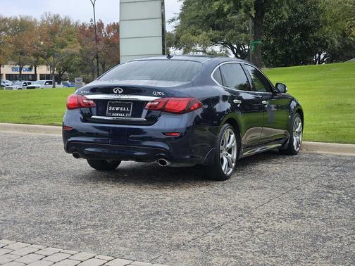 2018 INFINITI Q70L 3.7 LUXE
